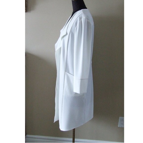 Elegant Warm White Long Jacket Coat by Harve Benard L - Picture 3 of 6